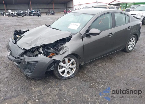 2011 Mazda Mazda3 I Touring z USA, uszkodzony, nr VIN JM1BL1VF2B1375632